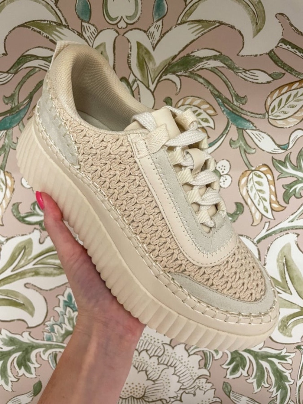 NWT Miracle Miles Dolea Sneakers